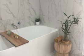 sw2303-white-marble-look-satin-matt-600x600-marble-tiles—bathroom-tiles—ensuite-design.jpg