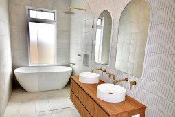 LE0106A 300X600 AND TP0601A WHITE MATT MOSAICS, BATHROOM DESIGN